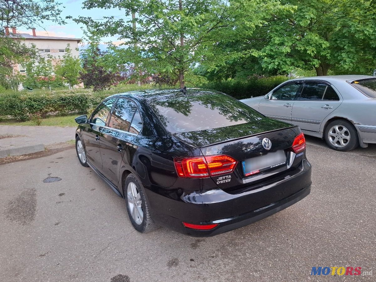 2014' Volkswagen Jetta photo #5