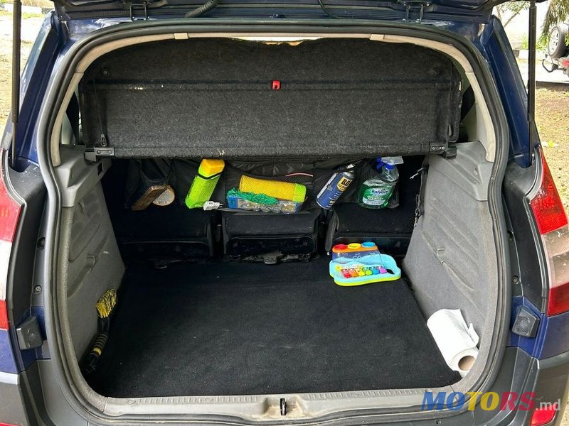 2004' Renault Scenic photo #5