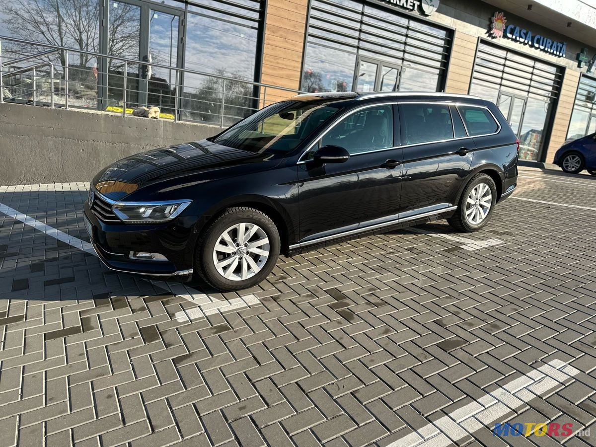 2016' Volkswagen Passat photo #2