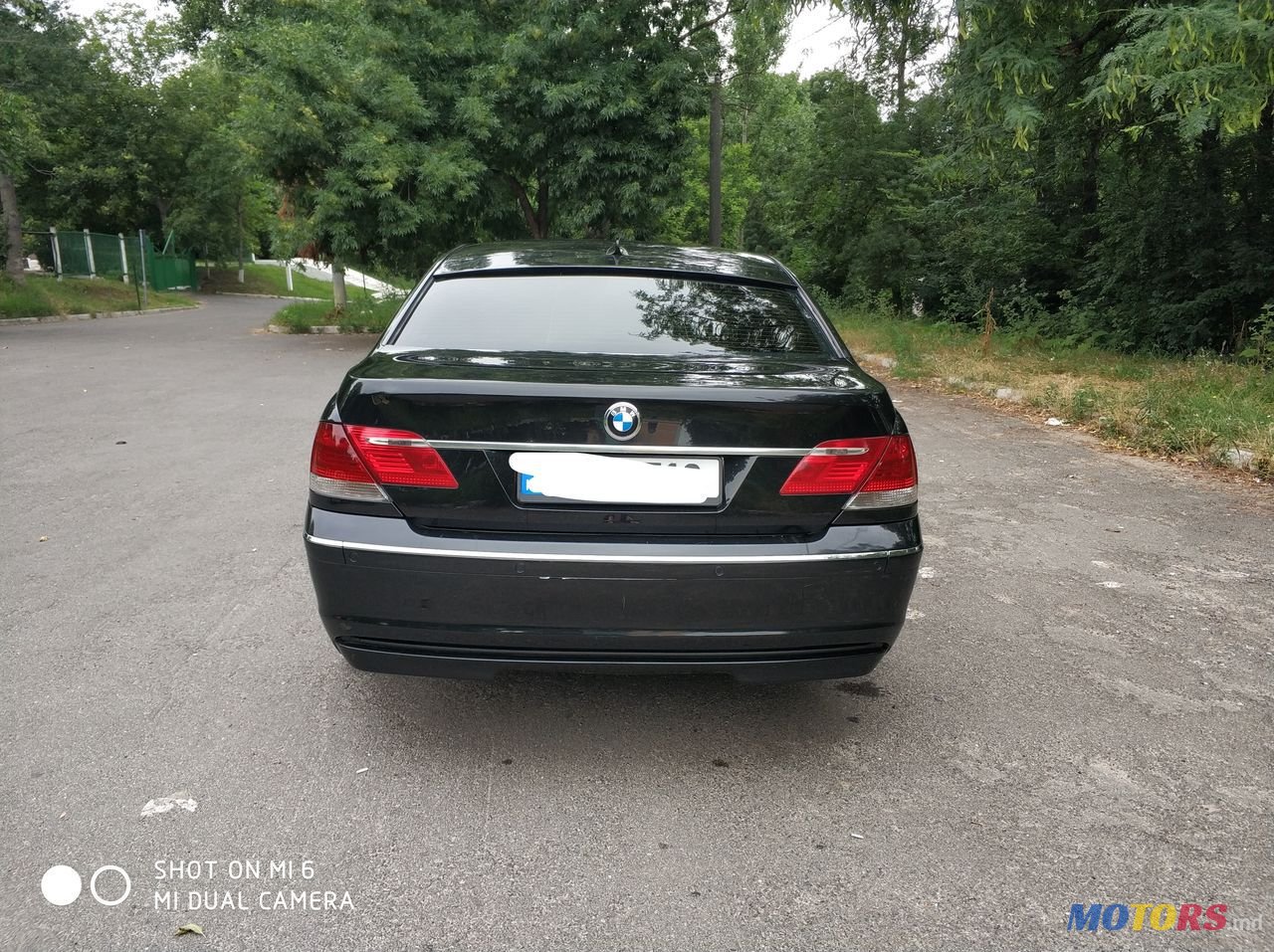 2002' BMW 7 Series photo #3