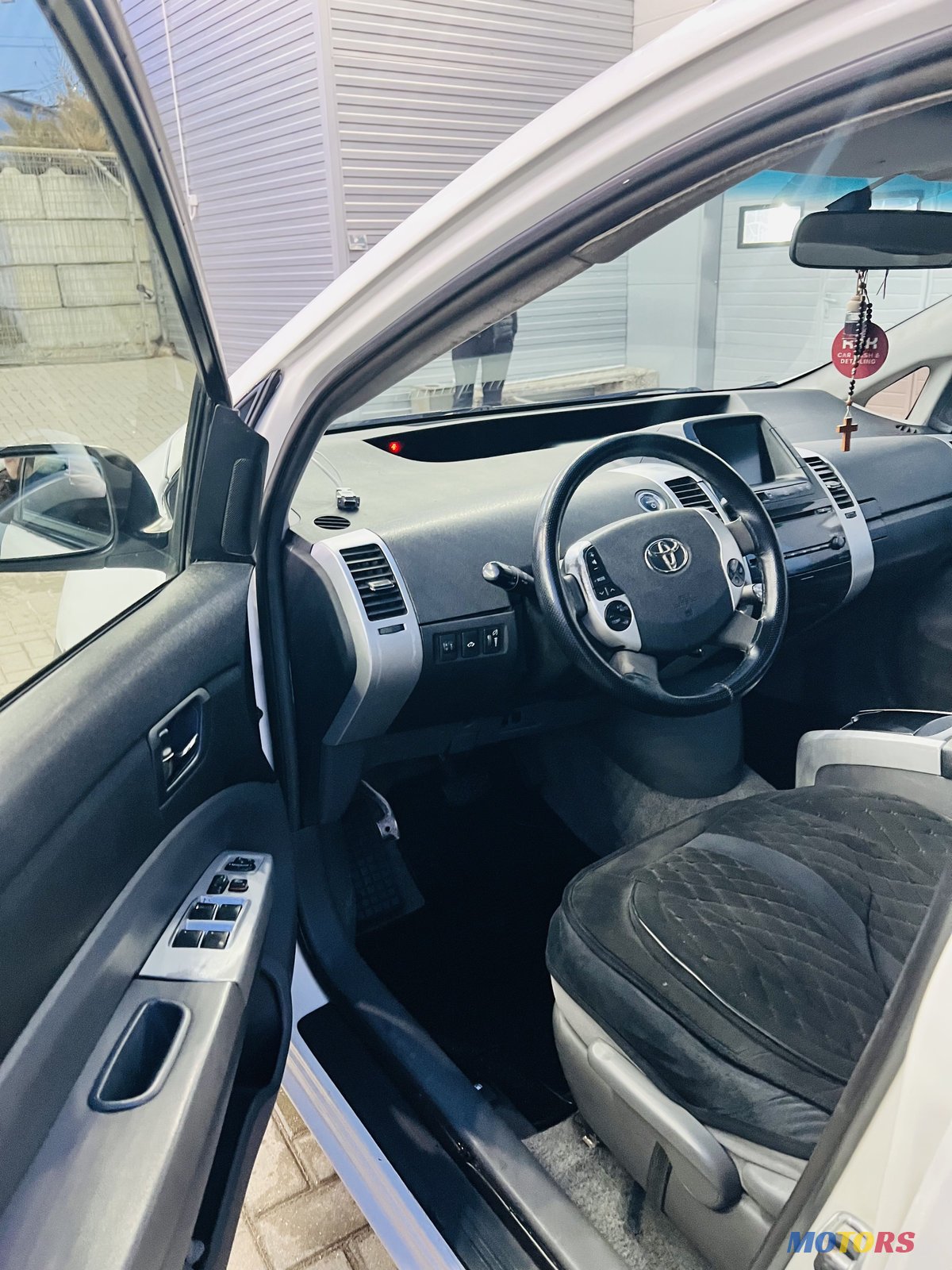 2007' Toyota Prius photo #1