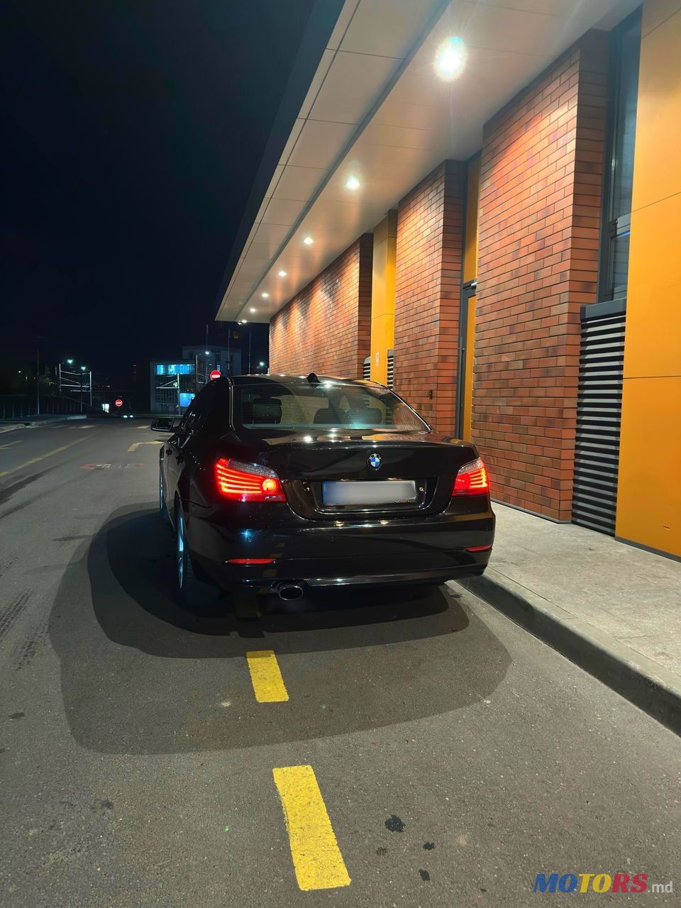 2008' BMW 5 Series photo #2