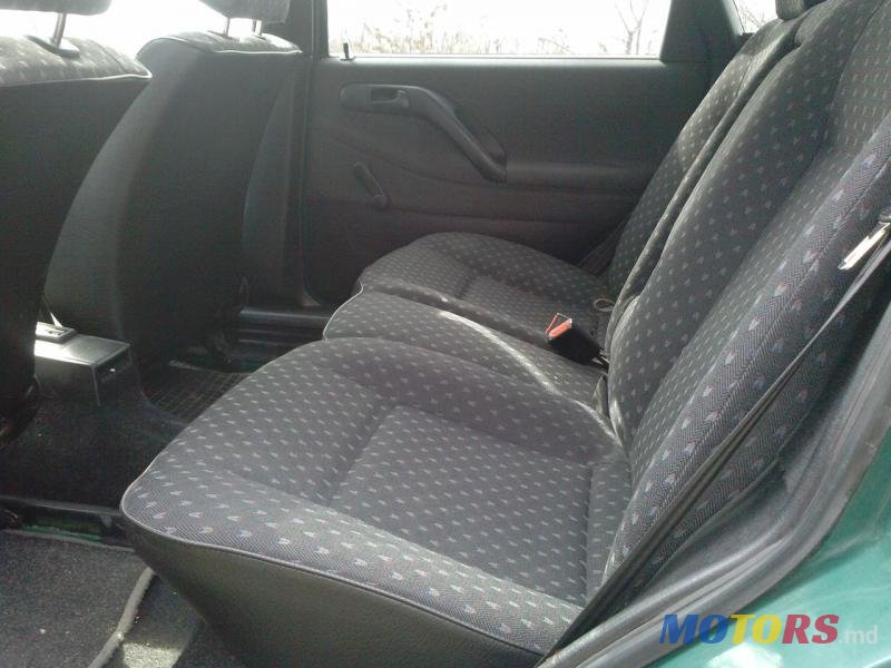 1995' Volkswagen Passat photo #2