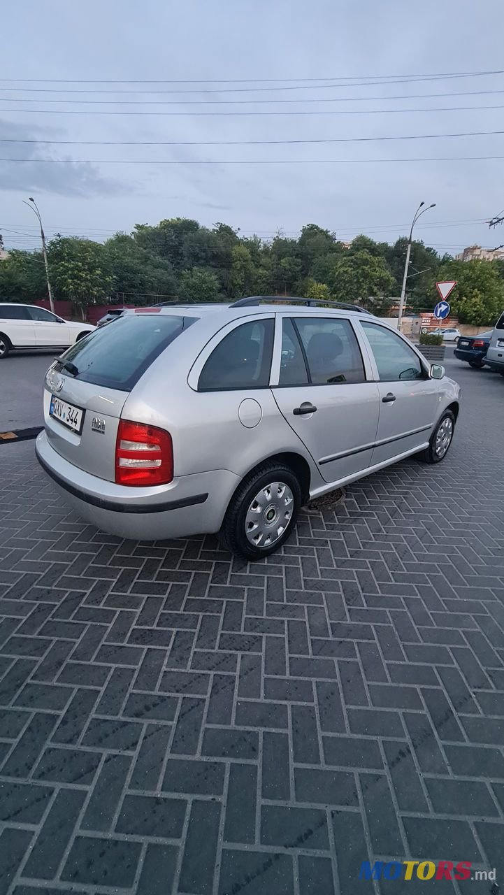 2003' Skoda Fabia photo #4