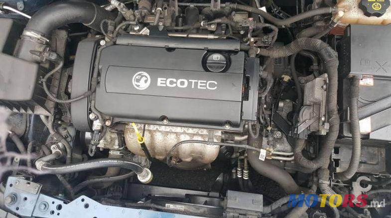 2010' Opel Astra photo #3