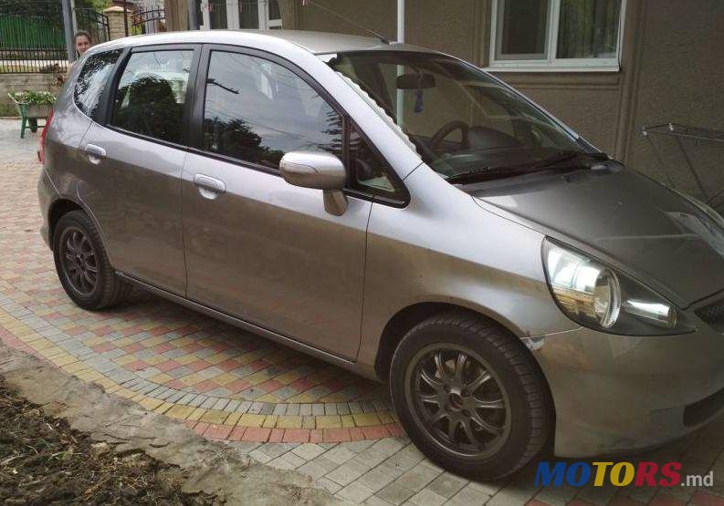 2005' Honda Jazz photo #1