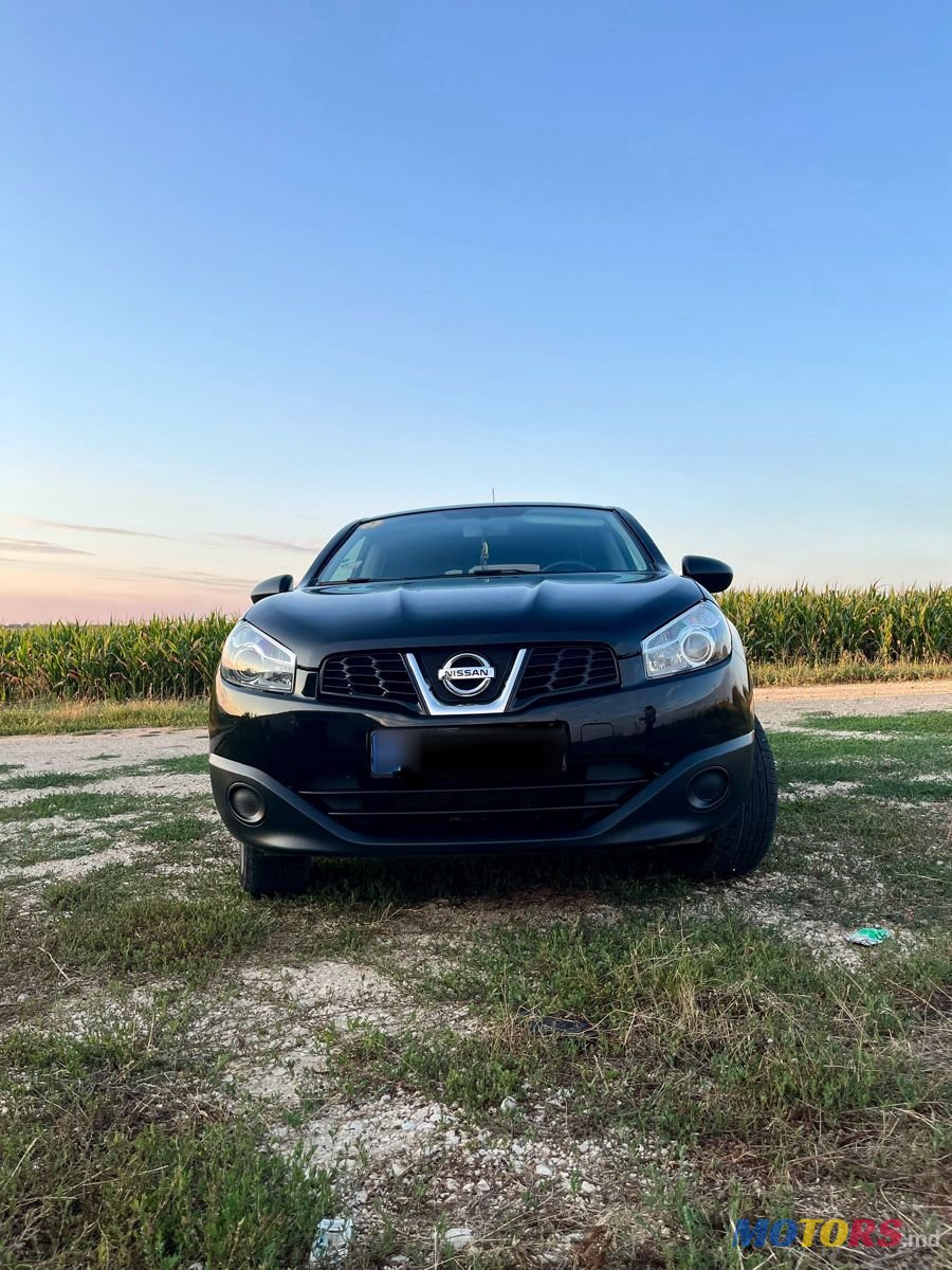 2014' Nissan Qashqai photo #2