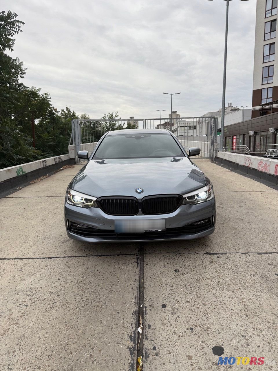 2018' BMW 5 Series photo #2