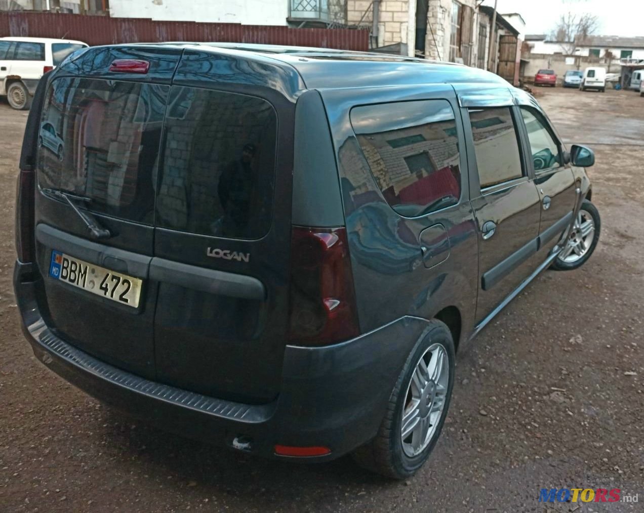2010' Dacia Logan photo #3