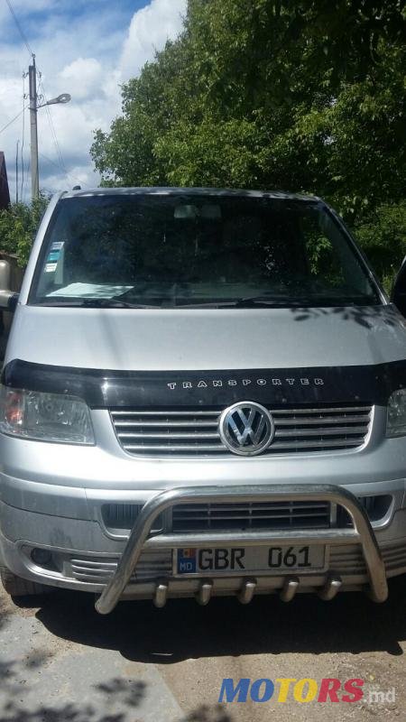 2004' Volkswagen T5 photo #1