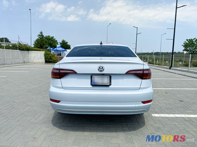 2019' Volkswagen Jetta photo #5