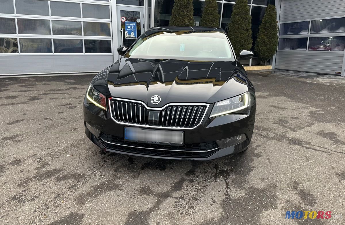 2017' Skoda Superb photo #1