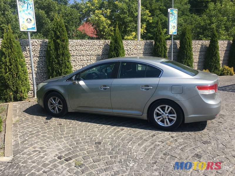 2010' Toyota Avensis photo #4