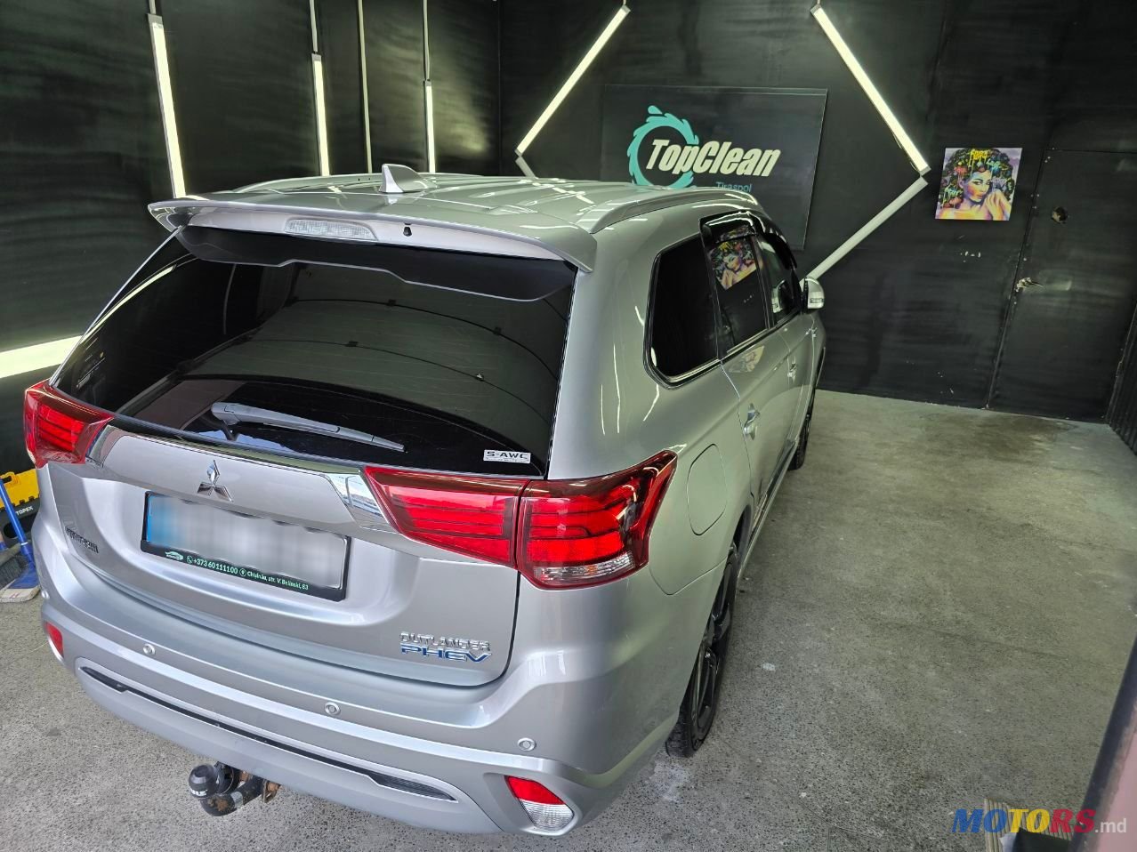 2018' Mitsubishi Outlander photo #6