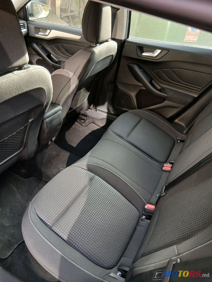 2021' Ford Focus photo #5
