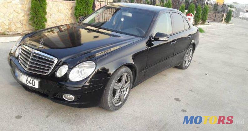 2007' Mercedes-Benz E photo #1