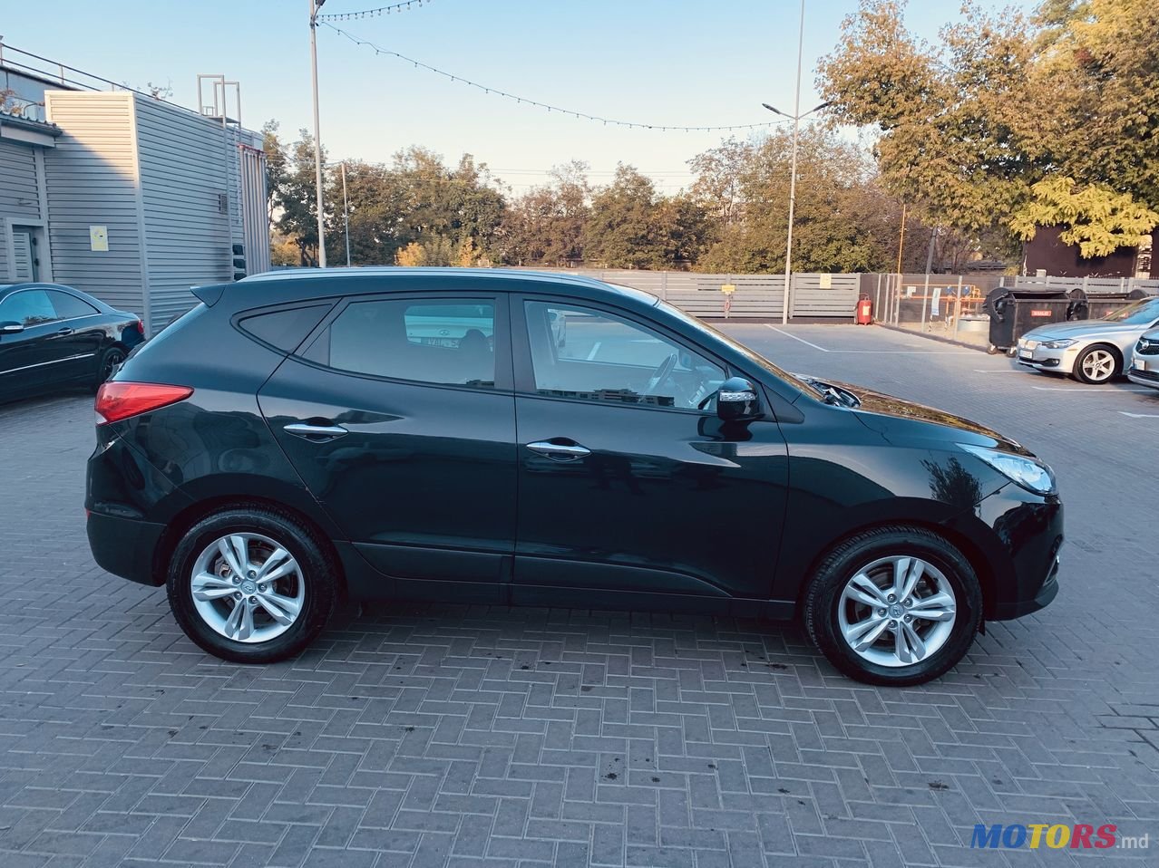 2011' Hyundai ix35 photo #3