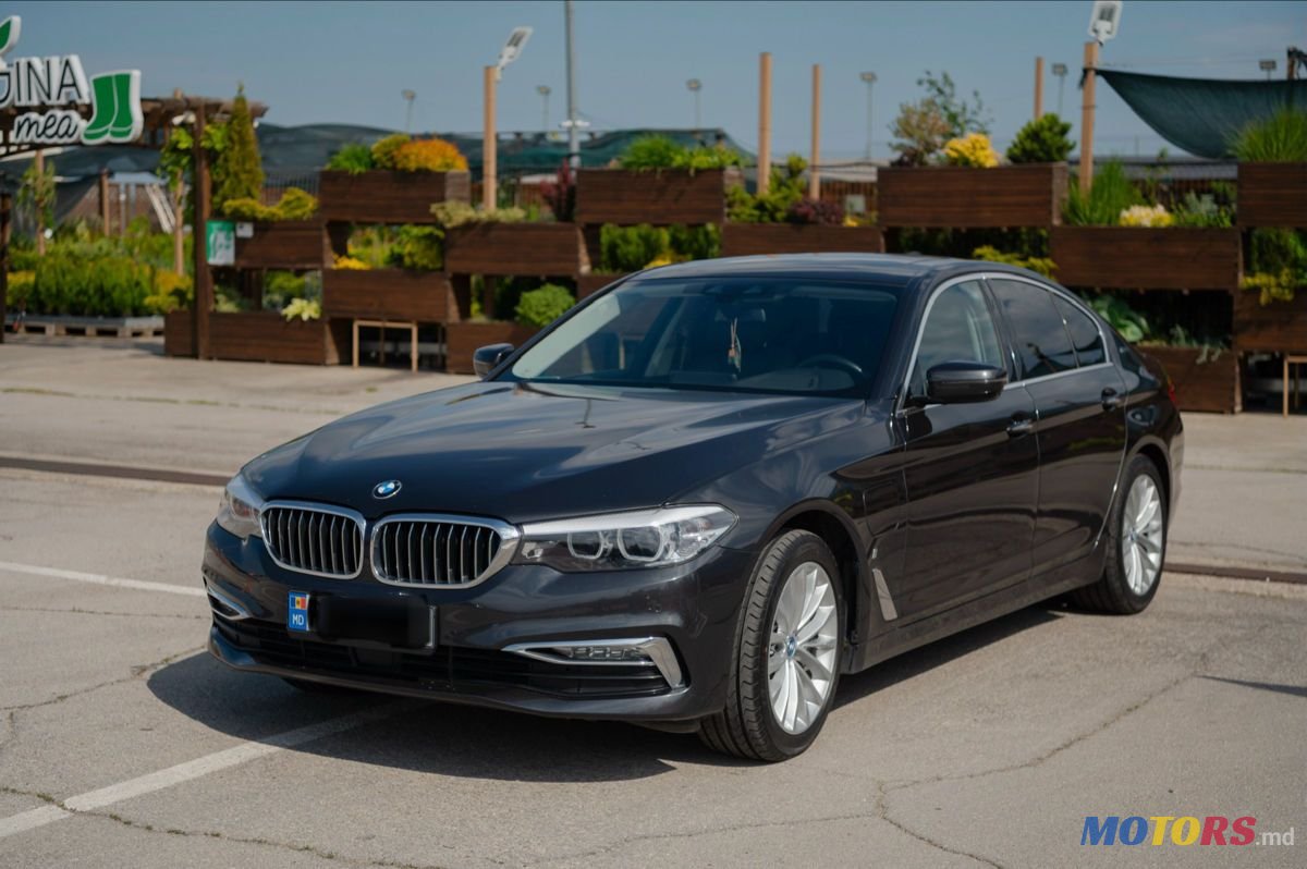 2018' BMW 5 Series photo #4