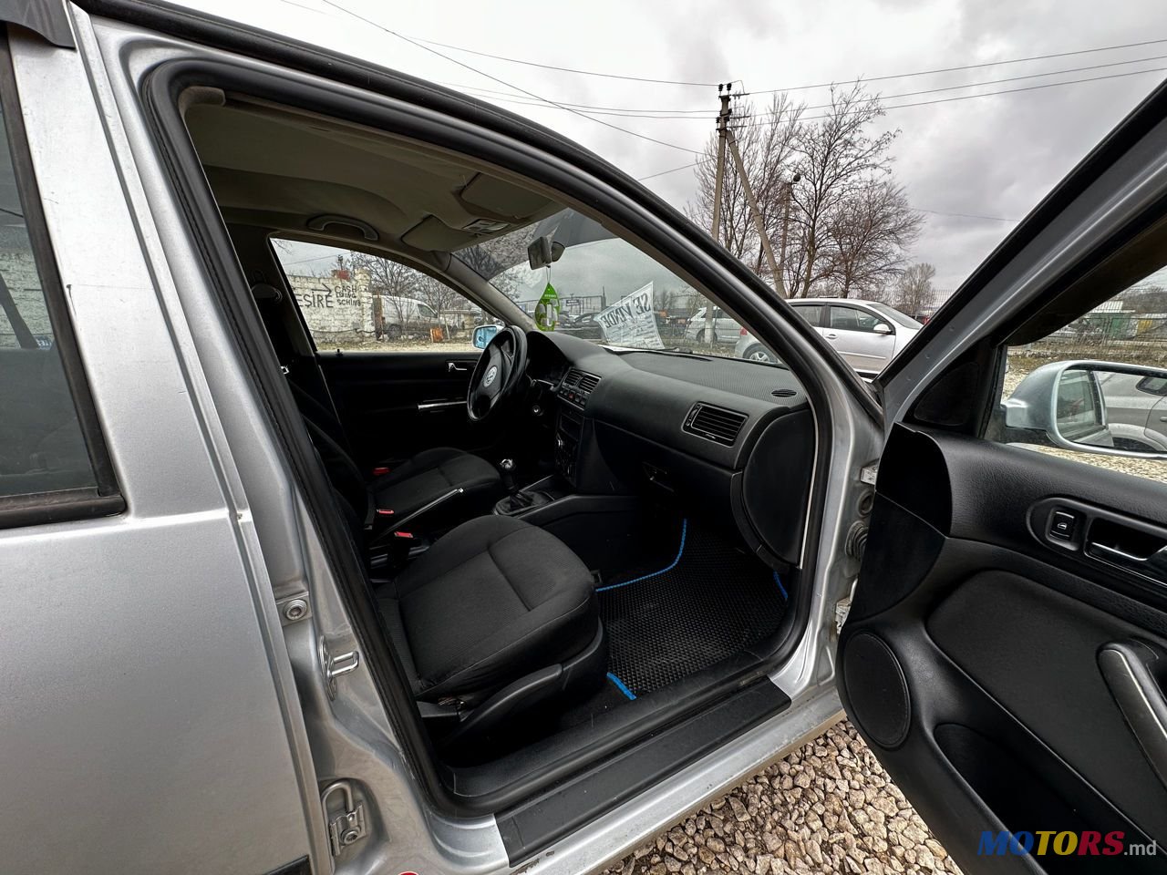 2002' Volkswagen Bora photo #5