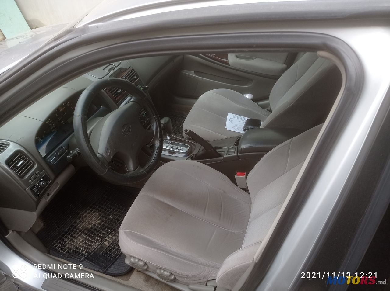 2001' Nissan Maxima photo #4