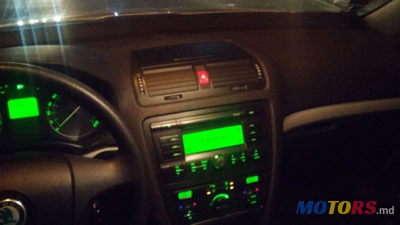 2007' Skoda Octavia photo #2