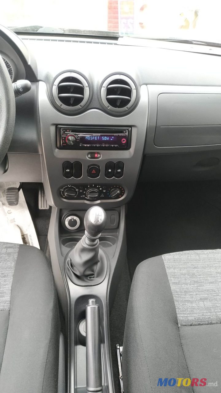 2012' Dacia Duster photo #5