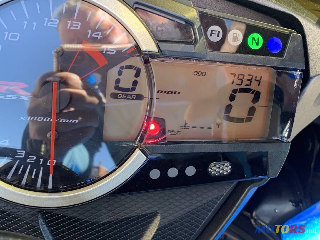 2017' Suzuki GSX-R 1000 photo #2