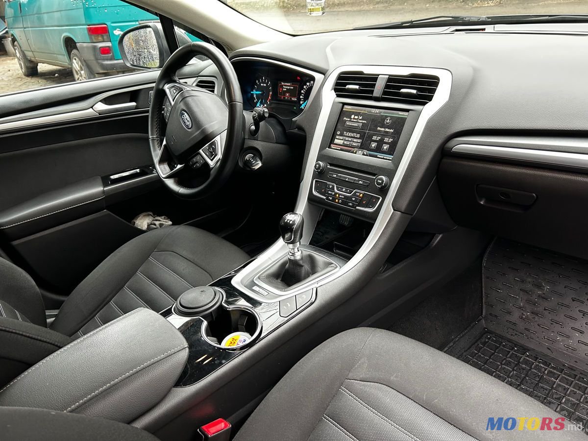 2016' Ford Mondeo photo #4