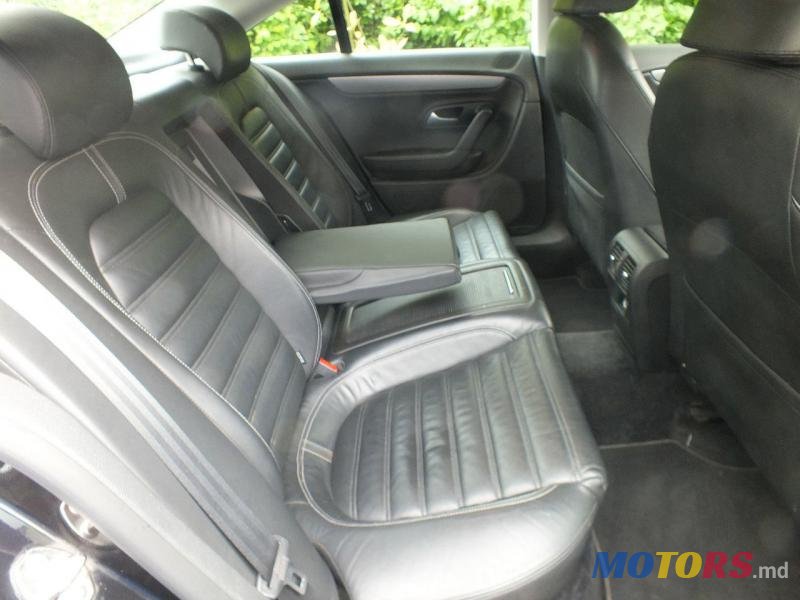 2008' Volkswagen Passat CC photo #7