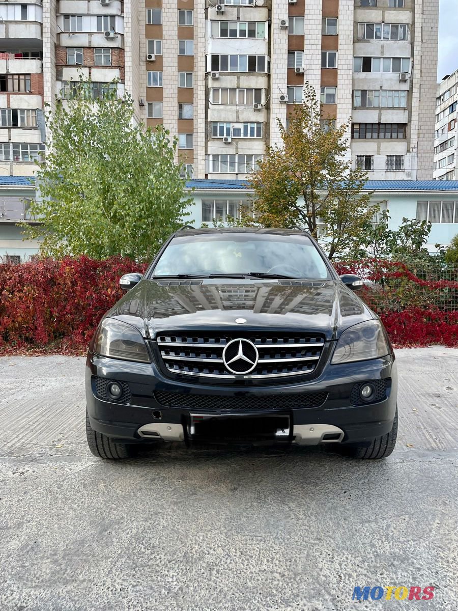 2006' Mercedes-Benz M Класс photo #2