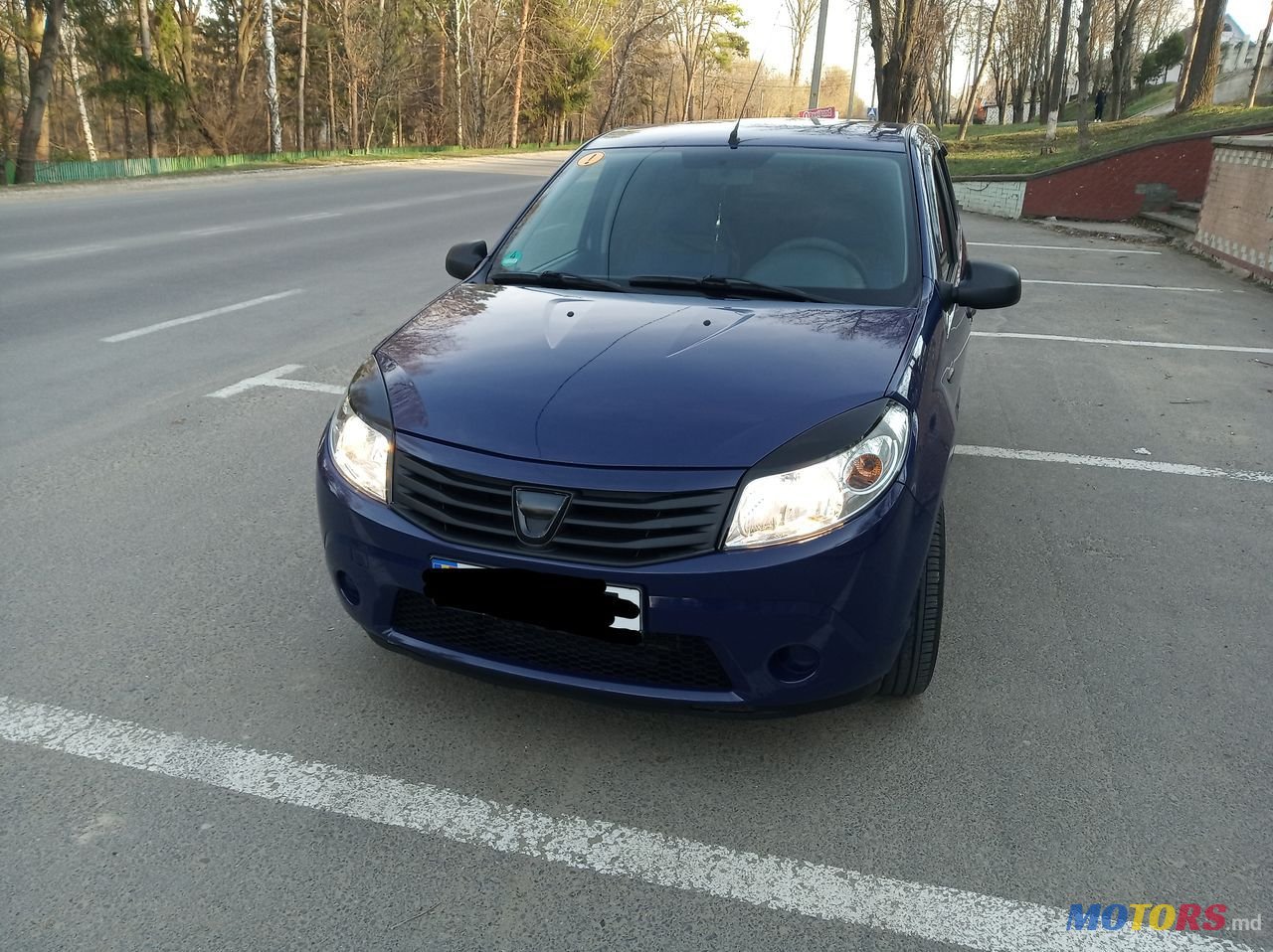 2009' Dacia Sandero photo #2