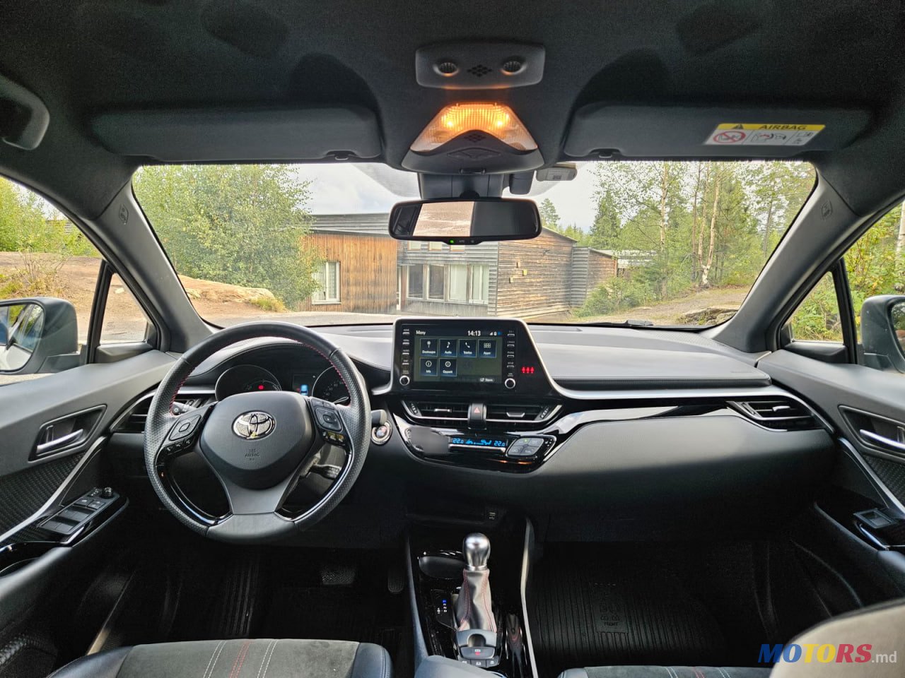 2021' Toyota C-HR GR sport photo #6