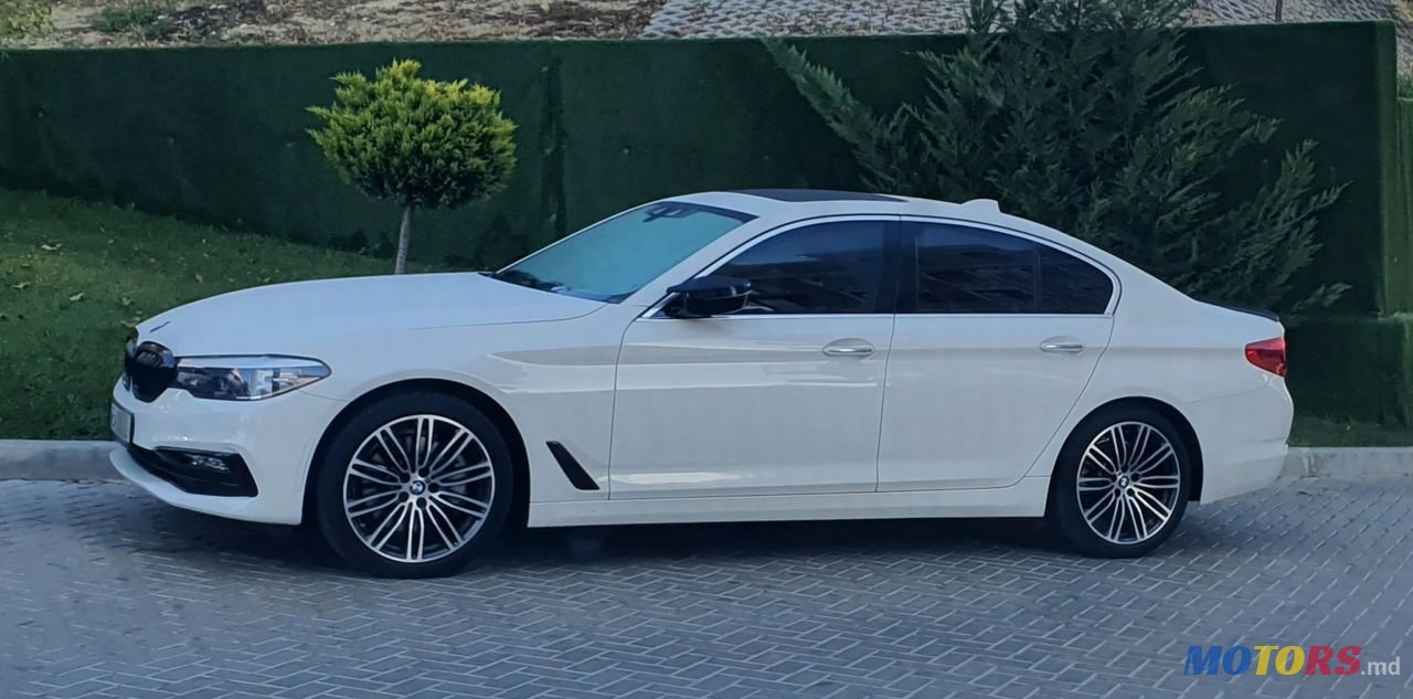 2018' BMW 5 Series photo #3