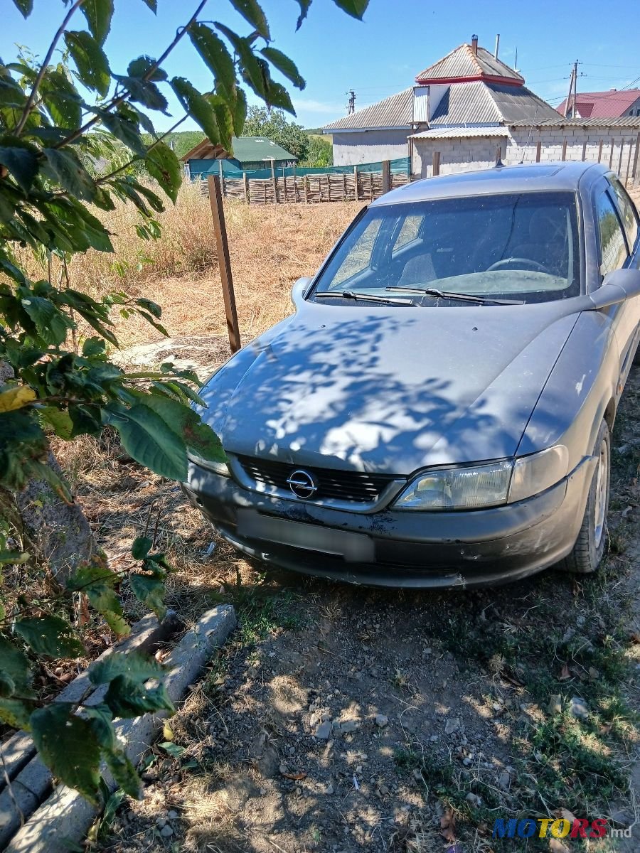2000' Opel Vectra photo #1