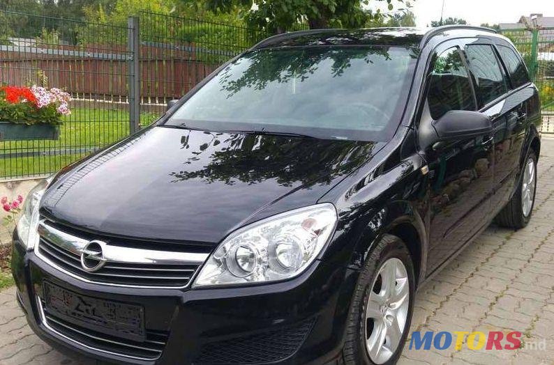 2009' Opel Astra photo #2