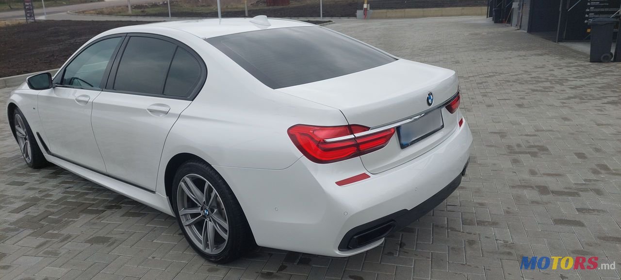 2017' BMW 7 Series photo #4