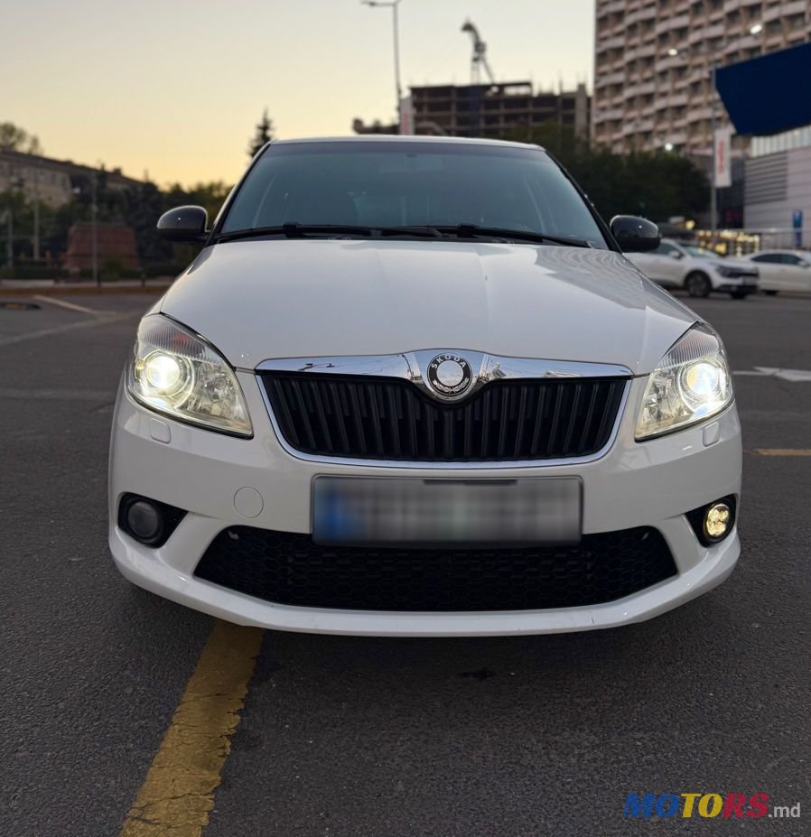 2010' Skoda Fabia photo #3