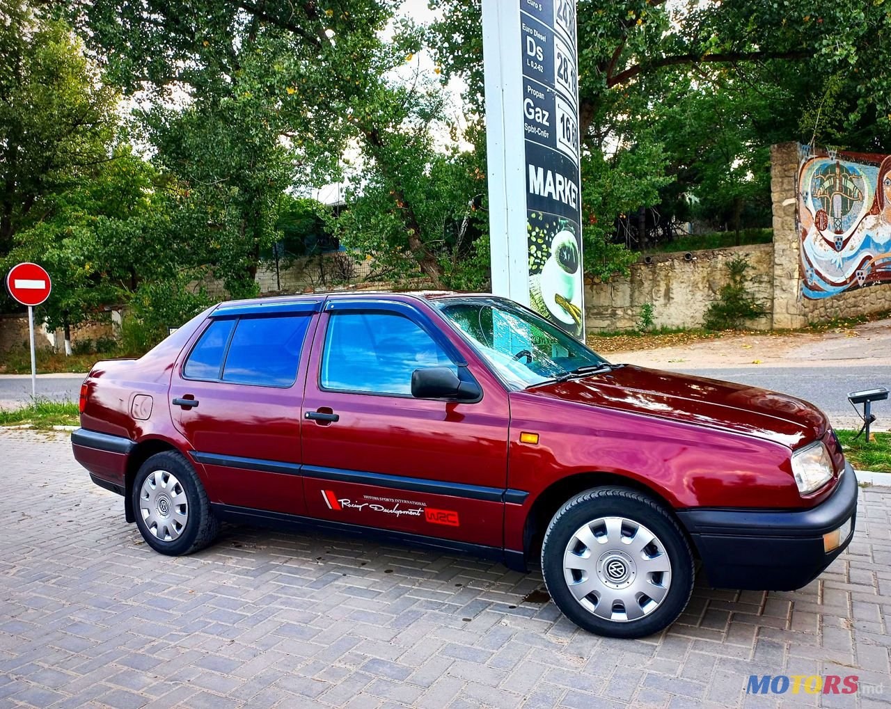 1995' Volkswagen Vento photo #5