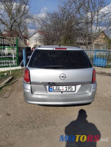 2006' Opel Astra photo #3