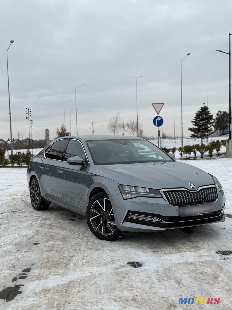 2020' Skoda Superb photo #2