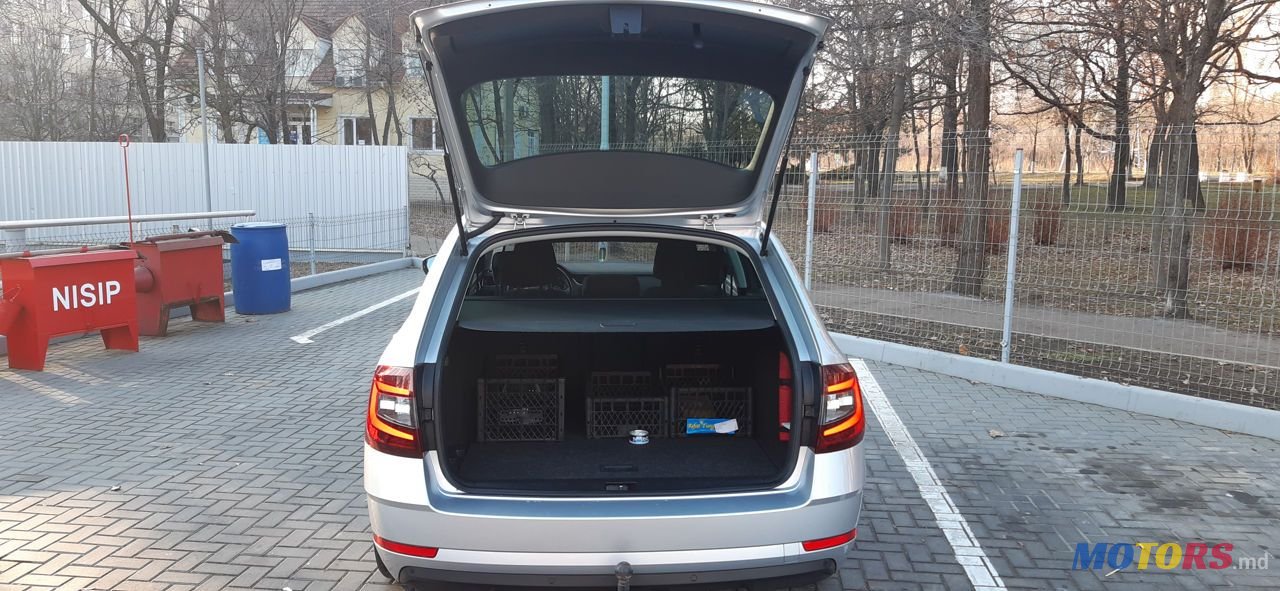 2019' Skoda Octavia photo #4