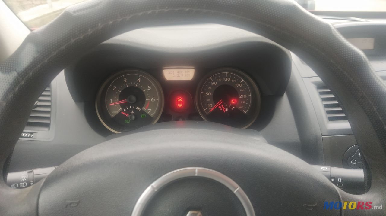 2006' Renault Megane photo #6