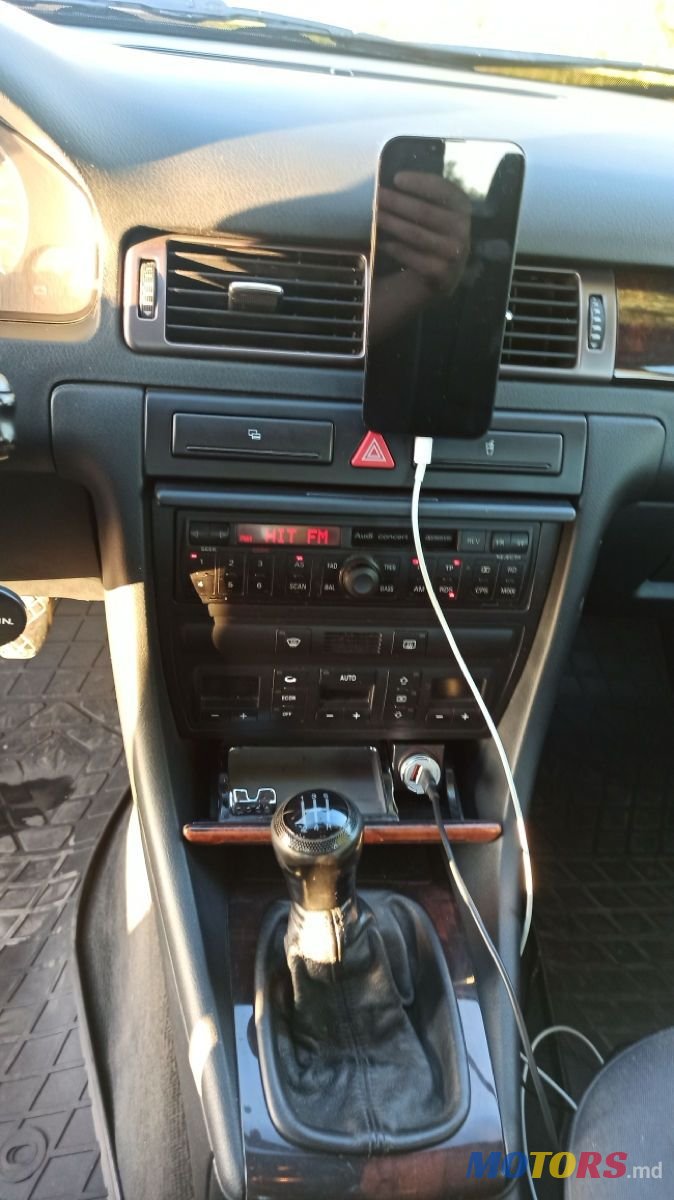 2000' Audi A6 photo #5