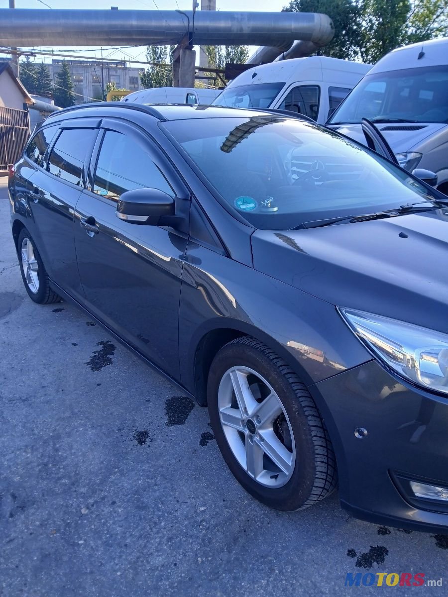 2015' Ford Focus photo #4