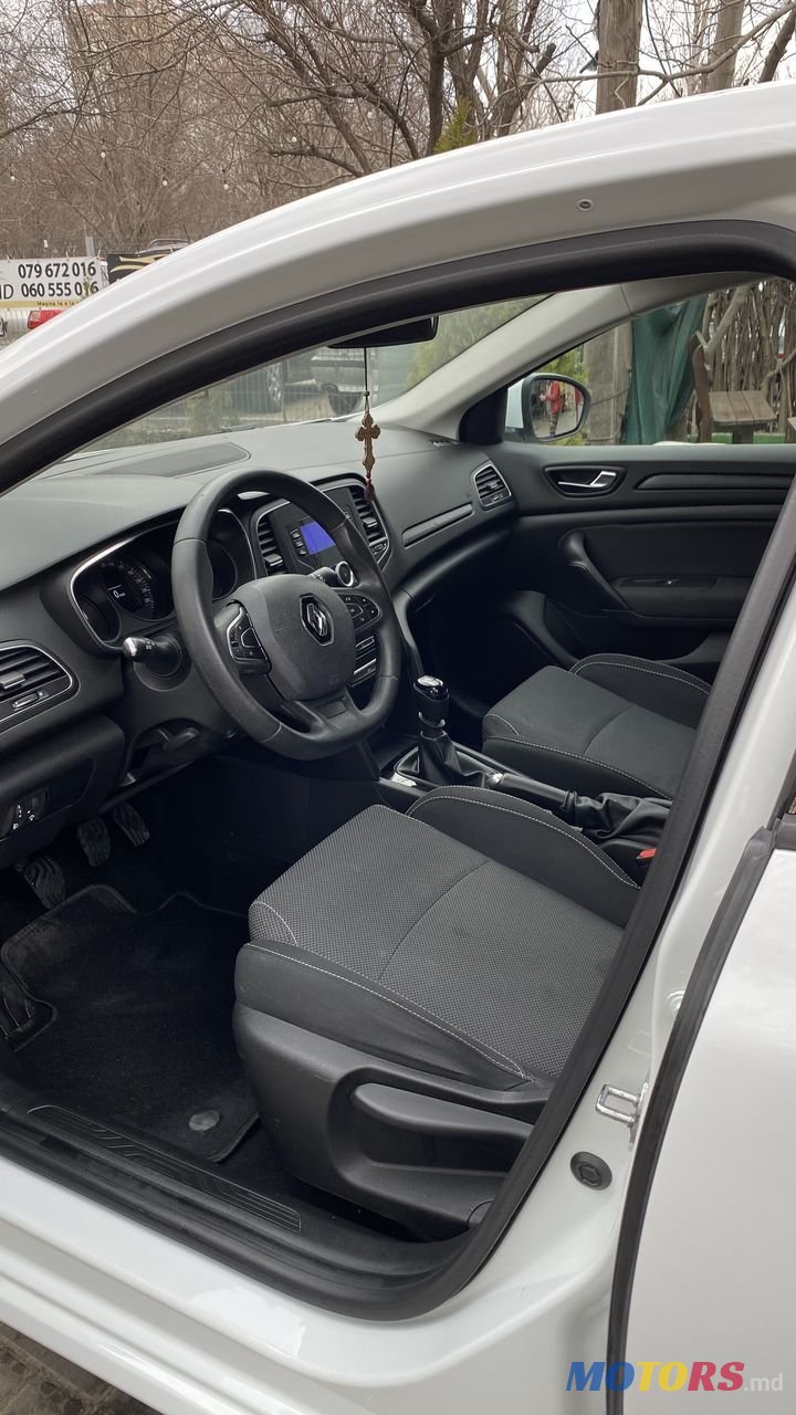 2016' Renault Megane photo #4