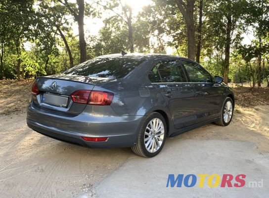 2013' Volkswagen Jetta photo #5