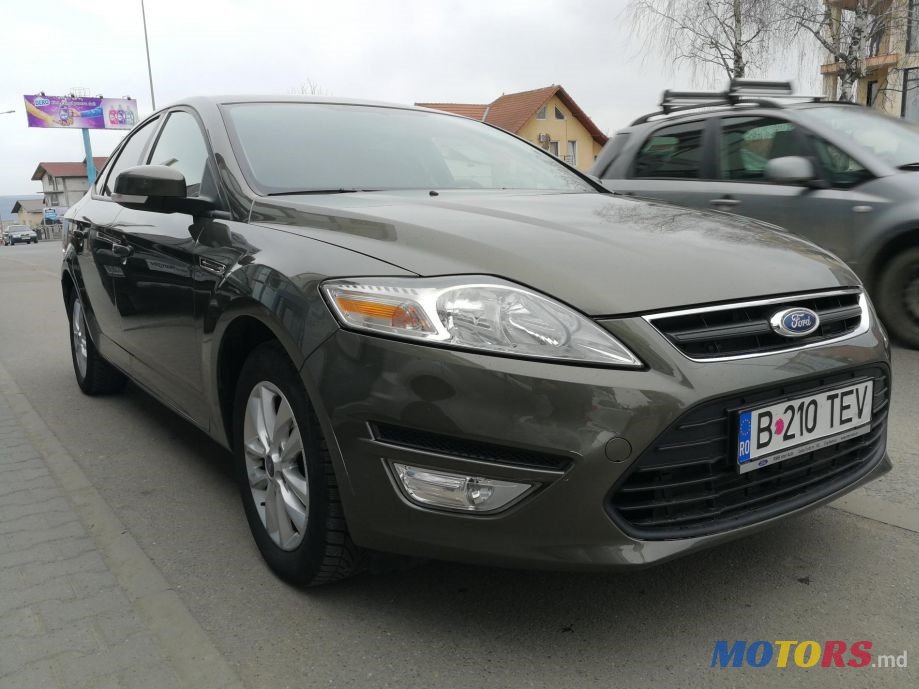 2011' Ford Mondeo photo #1