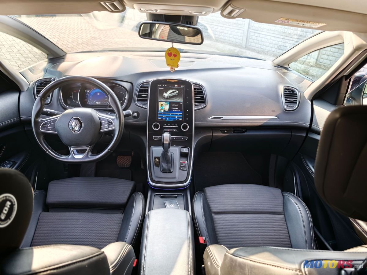 2017' Renault Scenic photo #6