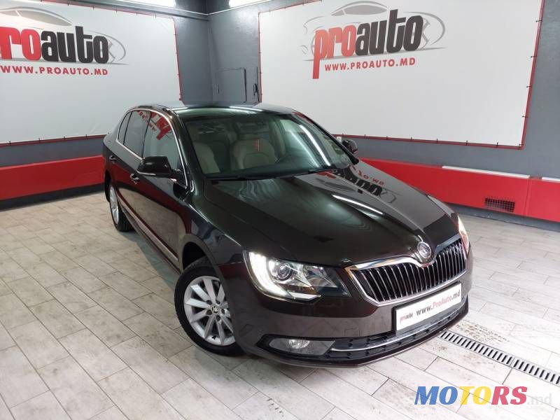 2013' Skoda Superb photo #1
