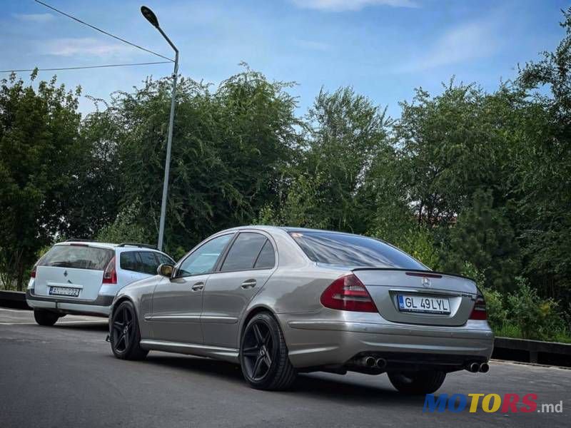 2003' Mercedes-Benz E photo #3
